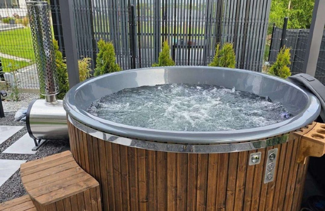 Chaigley Hot Tub on site